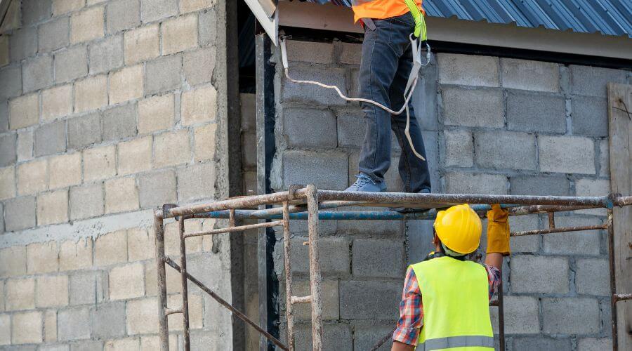 Professional gutter cleaning in Akiak, AK
